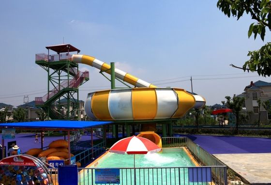섬유 유리 놀이공원은 맞춤화된 최고 거물 슈퍼볼 워터 슬라이드를 탑니다