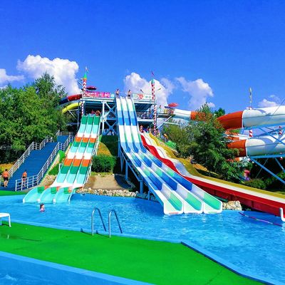 좋은 가격 ODM 키드 아쿠아 테마파크 수영장 물 놀이 놀이용 승강장 유리섬유 슬라이드 세트 온라인으로
